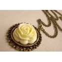 Collier Yellow rose
