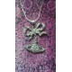 Collier Nana Bowknot Globe
